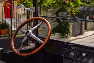 Er et debetkort nok til depositum ved billeje i udlandet?