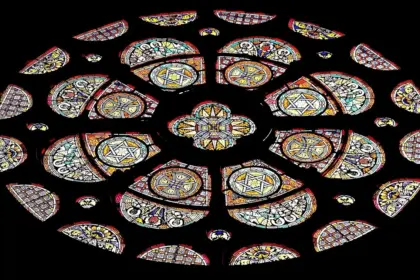 Hvor kan du sove i boblehytter med udsigt i Lapland?