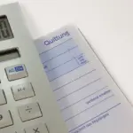 Hvordan undgår du valutagebyrer på rejsen?