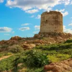 Sardiniens nuraghe-ruiner set fra bjergtoppene